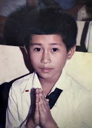 Nice to meet you! My name is Yu Nakamoto. This is my first time posting :)  I am an illustrator from Japan. I posting some article in Manga de Japan.  In this