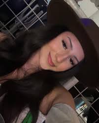 Maranda Hernandez (@randa17__) • Instagram फोटोहरू र भिडियोहरू