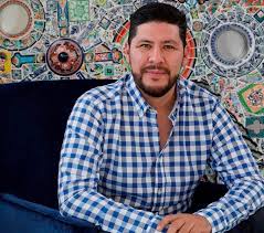 He also shot a standup special entre nos for hbo. Mantener Registro Y Mejor Posicion Son Los Retos Rumbo Al 2021 Francisco Ramos Contrastes De Puebla