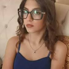 La mamma di Martina Carbonaro: «Oggi avresti compiuto 15 anni figlia e  invece ne avrai 14 per sempre»