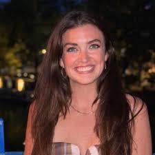 Eileen O'Malley (@eileenmomalley)