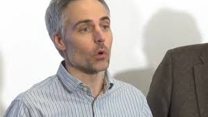 Dear men, i know it seems like you are getting oppressed by the ubiquitous womenswear industry. Coronavirus Covid 19 Okad Riskbedomning For Vid Minsta Symtom Undvik Kontakt Med Aldre Doktorn Com