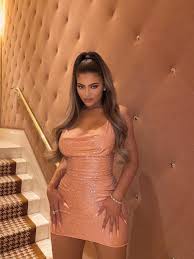 Kylie is the youngest daughter of bruce jenner and kris jenner who are both television personalities. Kylie Jenner At Cardi Bis The Definition Of Versace Glamour British Vogue