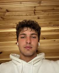 Zachary Guido's Instagram, Twitter & Facebook