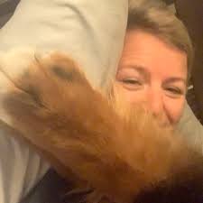 What personal space?🧐, #berner #bernersofinstagram #bernerlife #bernerlove  #bernese #bernesemountaindog #berneseofinstagram #bernesedaily  #bernesemountaindogsofinstagram #dog #dogsofinstagram