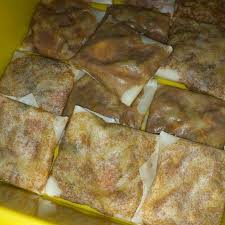 Bungkus inti tersebut dan boleh tambahkan lagi chedar cheese dan gunakan telur untuk lekatkan kulit popia. Cara Mudah Buat Murtabak Ayam Mini Guna Kulit Popia Rasa Food Dishes Mini