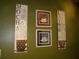 Elegant coffee themed kitchen décor. Youngmenheaven Chalkboard Kitchen Rug