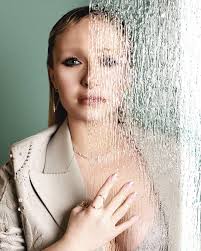 🔥So much fire🔥 Hayden Panettiere wears White Space Diamond Continuity and  Sené Rings for @numero_netherlands cover story. TEAM CREDITS Talent: Hayden  Panettiere @haydenpanettiere Photographer