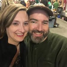 What are some birthday party ideas for a 10-year-old boy who loves gaming  and Roblox?