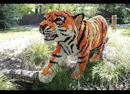 Photos Lego Animals Take Over The Bronx Zoo Lego Zoo Zoo Photos Lego Animals