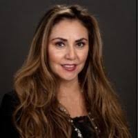 Sylvia Silva's Instagram, Twitter & Facebook