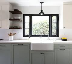 ¡descubre todos nuestros proyectos de cocinas modernas blancas en muchos de nuestros clientes eligen la opción de una cocina predominantemente en color blanco. Cocinas Grises 40 Fotos De Disenos Modernos Y Fabulosos