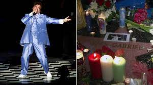 Tour, but that concert was canceled even before news of juan gabriel's death. Fans Mourn Death Of Latin Music Superstar Juan Gabriel Abc7 Los Angeles