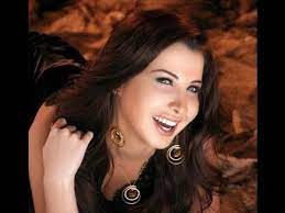 أجمل صور ابتسامات مشاهير العالم nancy ajram organic cosmetics cosmetics