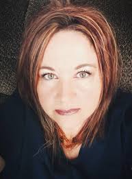 Sara Raney, Cosmetologist