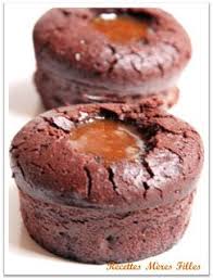 La Recette Caramel Gateaux Au Chocolat Coeur Fondant Caramel Beurre Sale Dessert Chocolat Healthy Cupcake Recipes Desserts