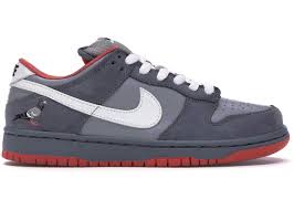 Nike Dunk Sb Low Staple Nyc Pigeon In 2020 Nike Dunks Sneakers Nike