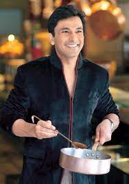 Celebrity Chef Vikas Khanna Ti Inaugurate Kitchen Museum To Showcase India S Culinary Traditions Celebrity Chefs Chef Indian Cooking