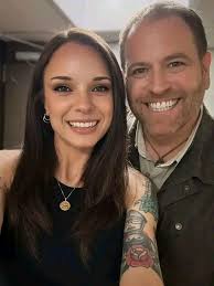 I need all Josh Gates Of The Expedition Unknown fan to check in ‼️💪