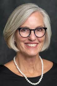 Eileen Rau's Instagram, Twitter & Facebook