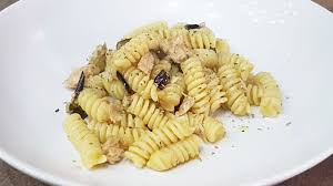 Maybe you would like to learn more about one of these? Fusilli Tonno E Melanzane In Bianco Foodvlogger Youtube