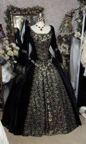 Click To Buy Black Renaissance Wedding Gown Gothic Renaissance Or Medieval Fantasy Wedding Set Custo Renaissance Dresses Historical Dresses Fantasy Gowns
