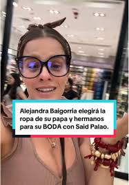 Alejo Y Valentina Gregory Y Su Novia