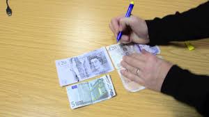 This is an ingenious invention. The Universal Counterfeit Detection Pen Personalalarms Com Youtube