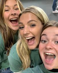 ella burdick (@ella.burdick) · Instagram 照片和视频