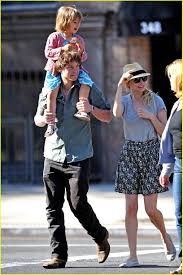 Check spelling or type a new query. Matilda Ledger Does A Little Dance Photo 1941681 Celebrity Babies Heath Ledger Matilda Ledger Michelle Williams Pictures Just Jared
