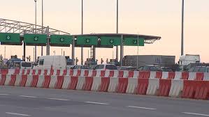 Jeśli masz wątpliwości, czy to warto lub jak to zrobić, albo potrzebujesz pomocy w rejestracji do. Bramki Na Autostradzie A1 Beda Czasowo Otwierane W Weekendy Sposob Na Rozladowanie Korkow Polsat News