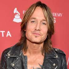 He is the youngest son of marianne and robert urban. Keith Urban Popsugar Celebrity