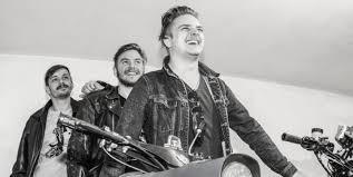 Maybe you would like to learn more about one of these? Viszlat Nyar Elhunyt Siklosi Ors Az Aws Enekese Hegylakok