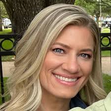 I'm a pet sitter!! Here's a couple sets!!