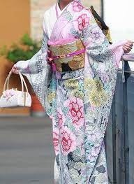 卓球の福原愛さんが 同じく卓球選手で台湾人の江宏傑さんと結婚会見をしました いや 本当に幸せそうですし 本当 振り袖 成人式 着物 福原愛