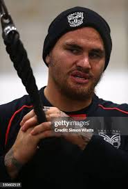 34 Photos & High Res Pictures