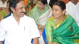 He is the son of karunanidhi, former tamil nadu cm. Dmk Leader Mk Stalin Attacks Jayalalithaa Youtube