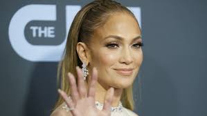 Un producto de rcn televisión 2020. Jennifer Lopez Sorprende Con Su Posado En Bikini Demostrando Que Es El Cuerpo Pero Es Estresante O Inspirador Telva Com