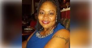 Elizabeth Dortch's Instagram, Twitter & Facebook