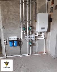 как сделать теплый пол от отопления в частном доме V Dome Ploshadyu 150 M2 Ustanovlen Dvuhkonturnyj Nastennyj Kotyol Protherm Sdelany Tyoplye Poly I Kontur Radiatornogo Otopleniya Vvo Santehnika Kotyol Teplyj Dom