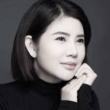 TRACY STUDIO BIO — New Couture