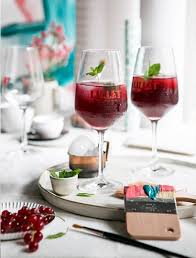 Lillet tropical zutaten für ein glas: Einfach Raffiniert Lillet Artiste Rezept Lillet Rezepte Winter Drink Lillet