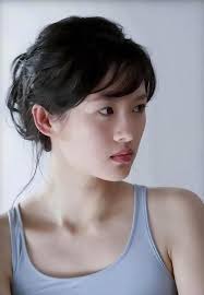 Dị giới thương nghiệp bá chủ. ChÆ°Æ¡ng Tá»­ Di Báº¥t Cháº¥p Thá»‹ Phi Ä'á»ƒ á»Ÿ Ben NgÆ°á»i Ä'an Ong 3 Ä'á»i Vá»£ Ná»•i Tiáº¿ng LÄƒng NhÄƒng Me Cá» Báº¡c