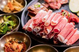 In seoul for the first time? Conveyor Belt Dining From Master Kim S Korean Barbecue Opens In Town Square Eater Vegas