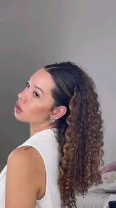 Isabella Keller (arqisabellamachado)