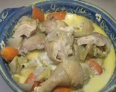 La Poule Au Blanc Un Plat Savoureux Moi Je L Appel Le Pot Au Feu Normand Car C Est Une Recette Que J Aim Recette Normande Recette Poule Recettes De Cuisine