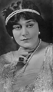 Virginia PEARSON : Biographie et filmographie