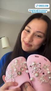 Lola Sharp Instagram