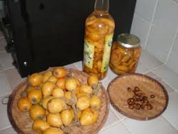 Rum Bibasse Fait Maison Attention A Ne Pas Mettre Toutes Les Graines Je Fait Comme Le Litchee Du Rum Charette De La Rhum Arrange Maison Rhum Arrange Nefles