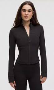 Lululemon Rain Rebel Jacket, Women's Fashion, Coats, Jackets and Outerwear on Carousell